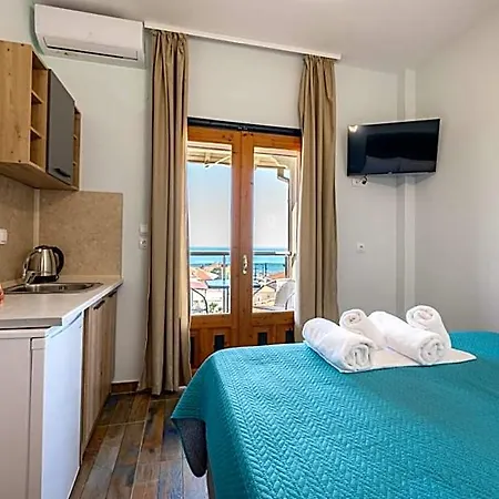 Vasiliki Hotel *